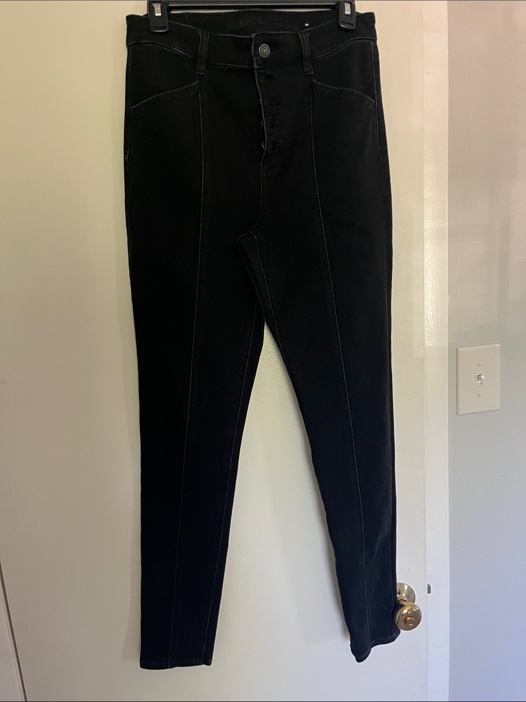 American Eagle Black High-Waist Button-Fly “The Dream Jean” - Skinny Jeans